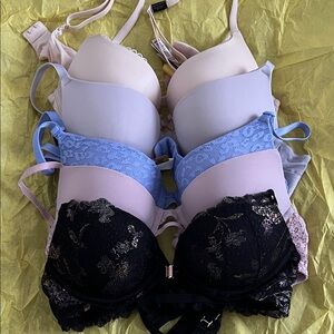Bundle of 5 Victoria secret Bra Set